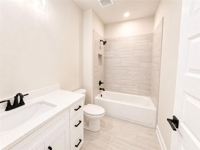 3983 MEADOWLAND Drive, Jefferson, GA 30549