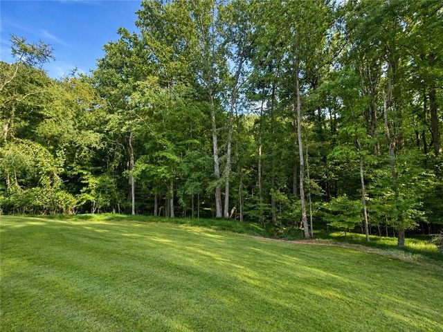 3983 MEADOWLAND Drive, Jefferson, GA 30549