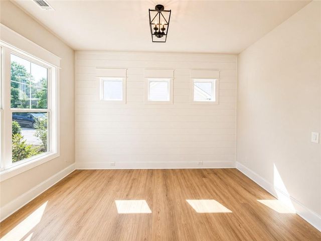 3983 MEADOWLAND Drive, Jefferson, GA 30549