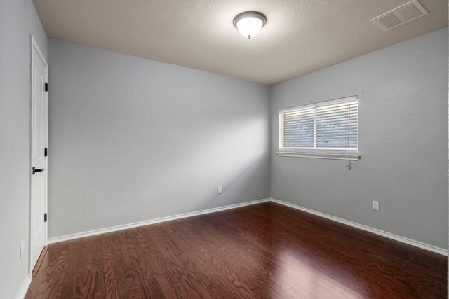 2112 O'Callahan DR, Austin, TX 78748