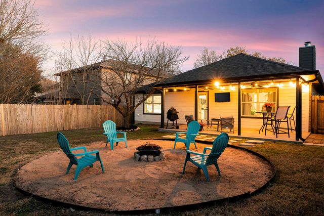 2112 O'Callahan DR, Austin, TX 78748