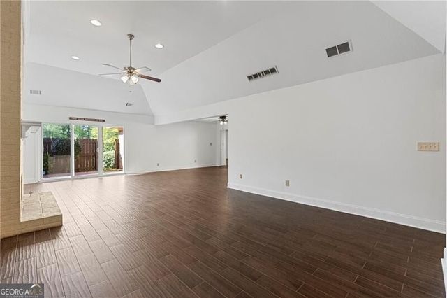 4413 Village Oaks Ridge, Atlanta, GA 30338