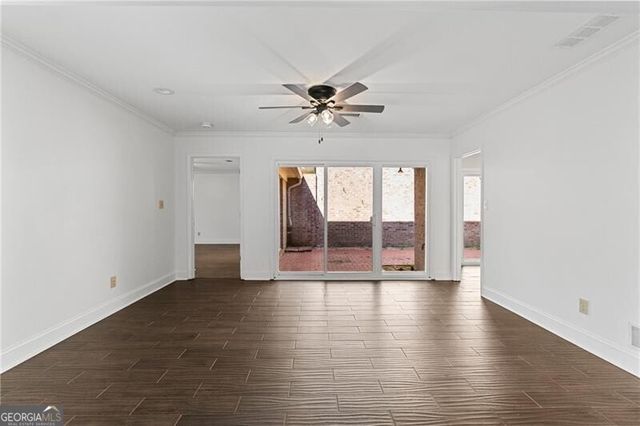 4413 Village Oaks Ridge, Atlanta, GA 30338
