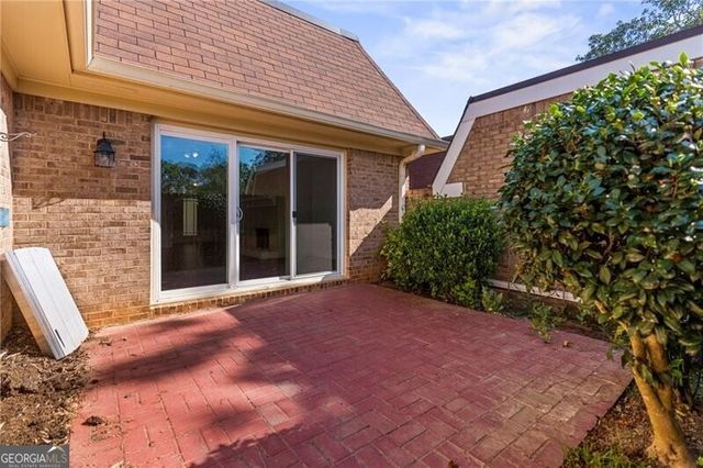 4413 Village Oaks Ridge, Atlanta, GA 30338