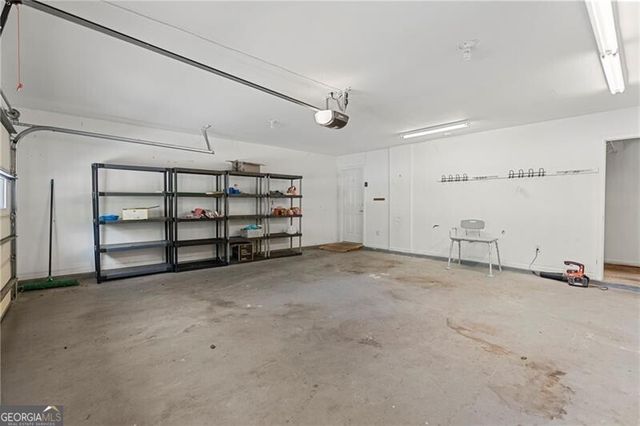 4413 Village Oaks Ridge, Atlanta, GA 30338