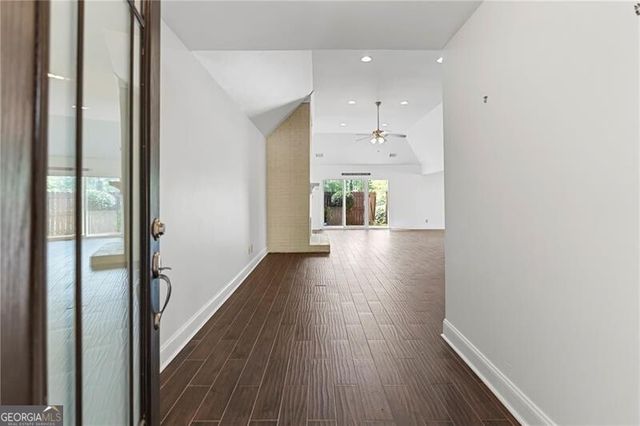 4413 Village Oaks Ridge, Atlanta, GA 30338