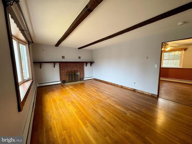 824 KERN ST, Bethlehem, PA 18015