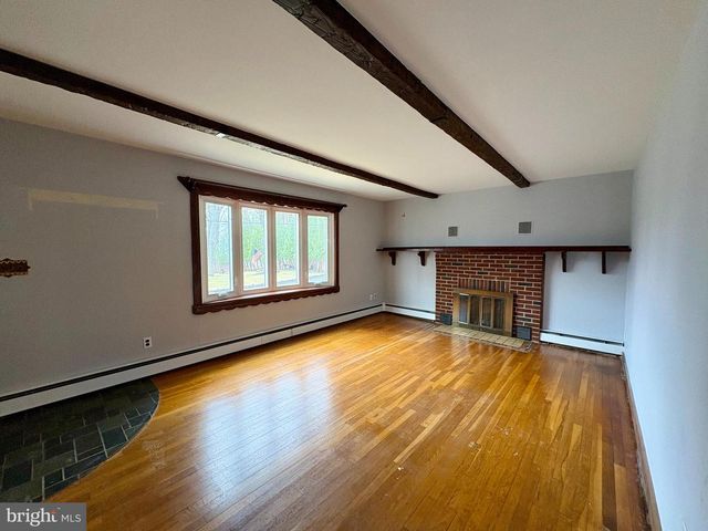 824 KERN ST, Bethlehem, PA 18015