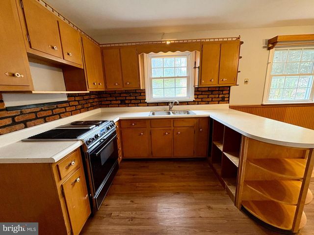 824 KERN ST, Bethlehem, PA 18015