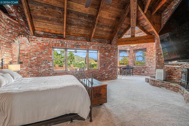 176 Mountain Canyon Ln, Alamo, CA 94507