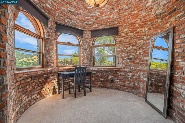 176 Mountain Canyon Ln, Alamo, CA 94507