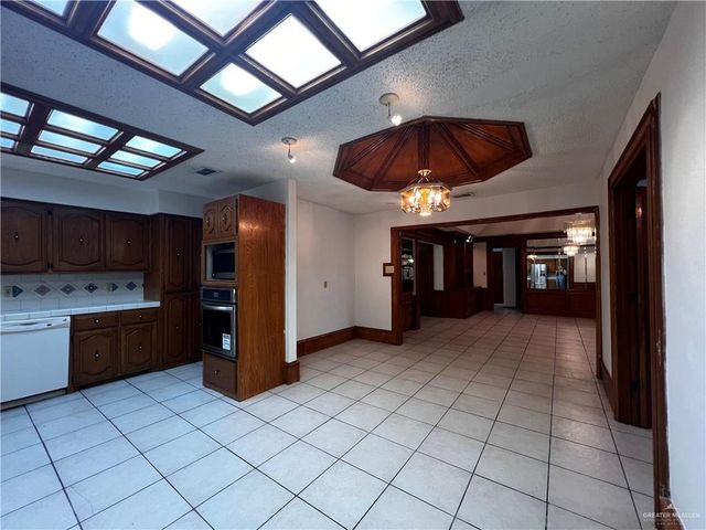 3808 N Cynthia Street, Mcallen, TX 78501