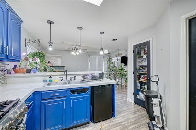 4662 Coronado Hills Way, Las Vegas, NV 89115