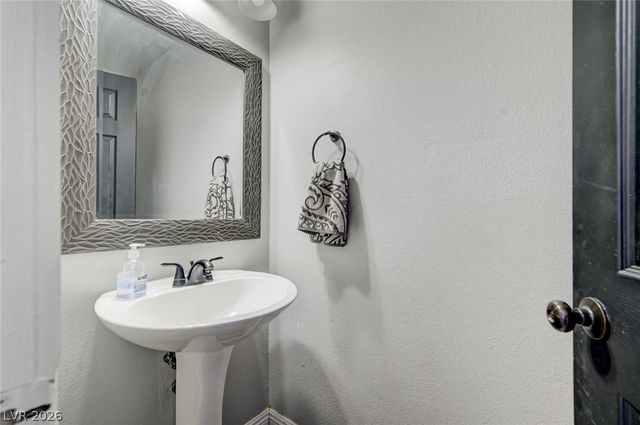 4662 Coronado Hills Way, Las Vegas, NV 89115