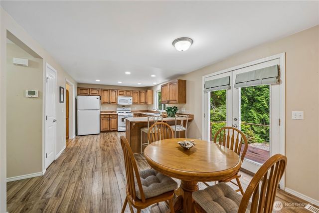 12716 97th Street Ct, Anderson Island, WA 98303