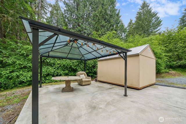 12716 97th Street Ct, Anderson Island, WA 98303