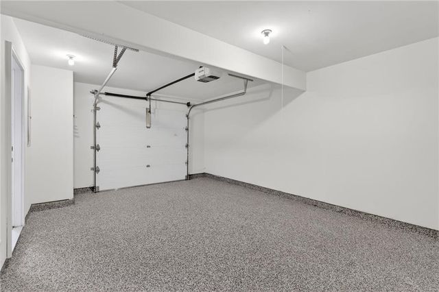 1186 Lake Point Way, Suwanee, GA 30024