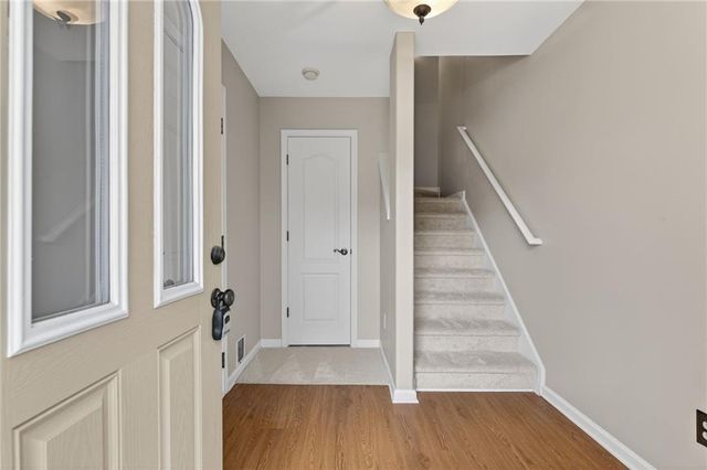 1186 Lake Point Way, Suwanee, GA 30024