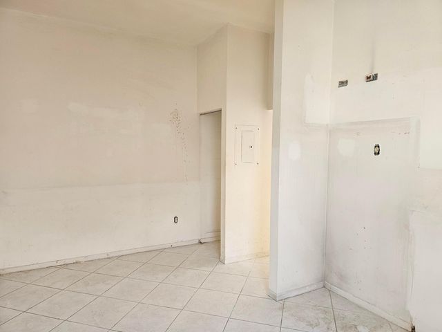 5235 Europa Drive O, Boynton Beach, FL 33437