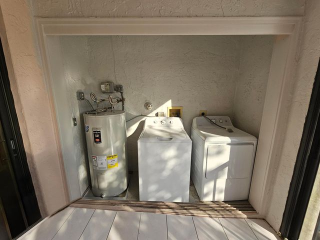 5235 Europa Drive O, Boynton Beach, FL 33437