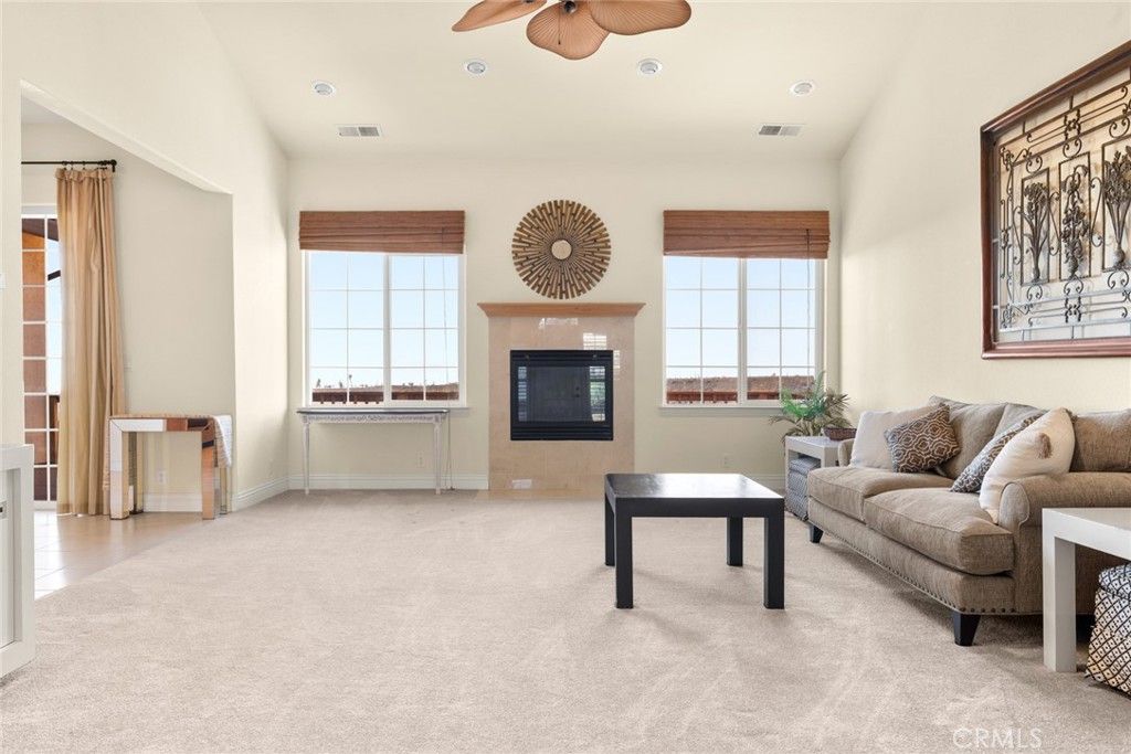 Image 3 of property listing at 4451 Casa Sierra Vista, Paradise, CA 95969