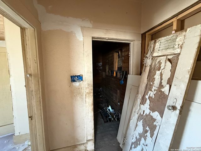 702 Canton, San Antonio, TX 78202