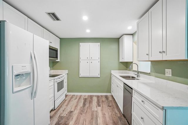 1777 BENTLEY STREET, Clearwater, FL 33755