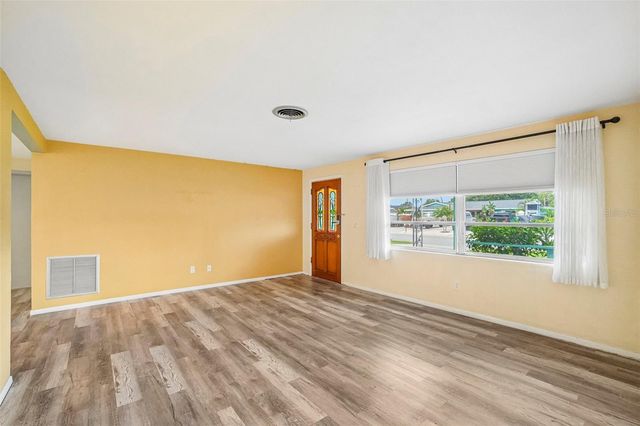 1777 BENTLEY STREET, Clearwater, FL 33755