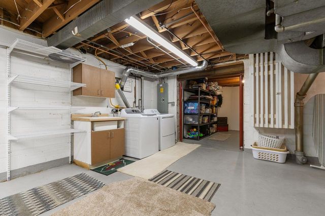 280 RIVER DRIVE, Appleton, WI 54915