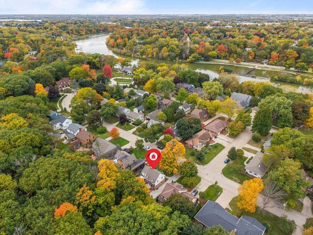 280 RIVER DRIVE, Appleton, WI 54915