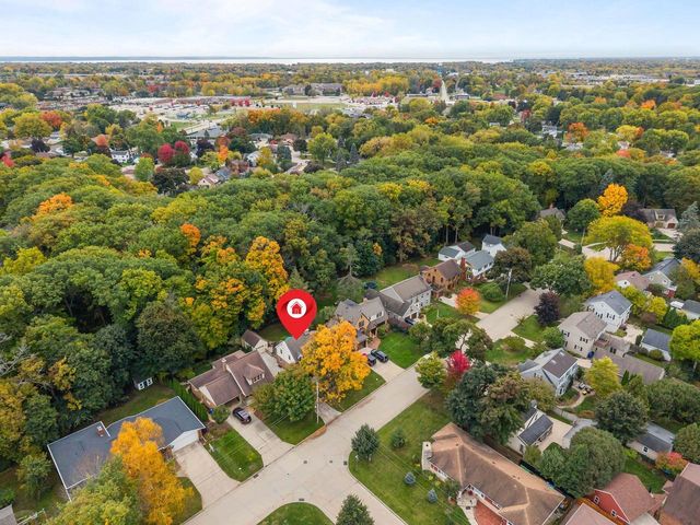 280 RIVER DRIVE, Appleton, WI 54915