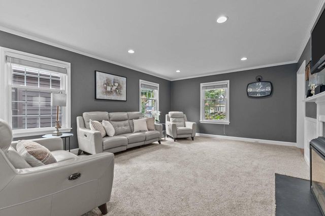 280 RIVER DRIVE, Appleton, WI 54915