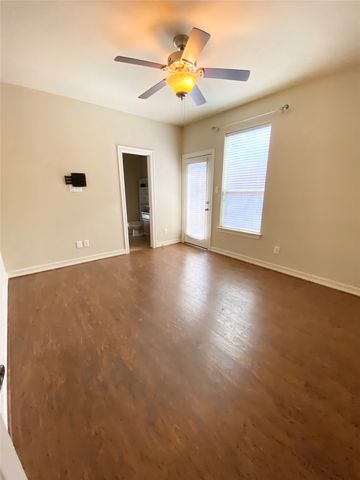 4330 Holland Avenue 3, Dallas, TX 75219