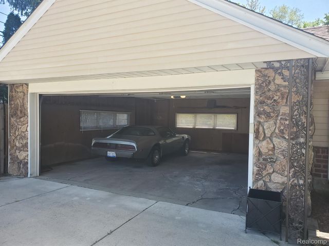 4388 ARDEN PLACE, Royal Oak, MI 48073