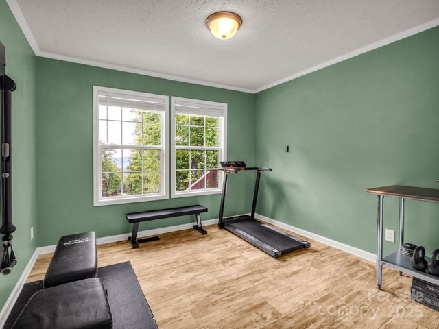 343 E Marshall Ridge Road, Hendersonville, NC 28792