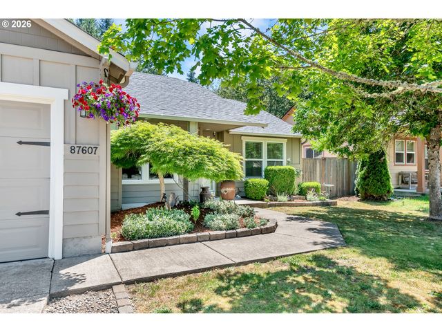 87607 HALCYON Dr, Veneta, OR 97487