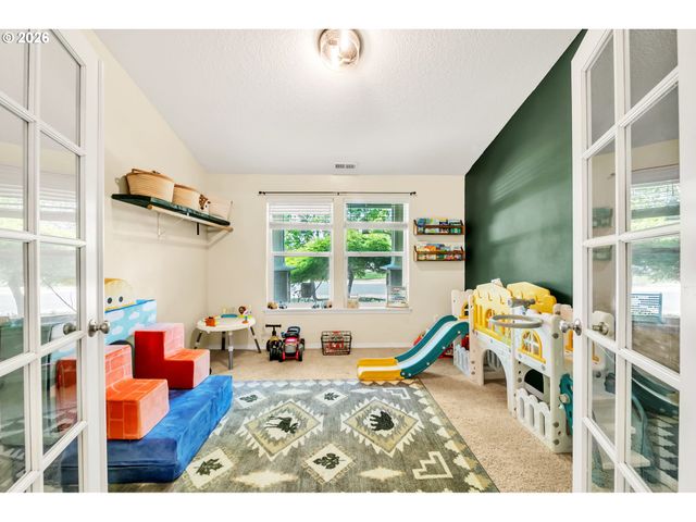 87607 HALCYON Dr, Veneta, OR 97487