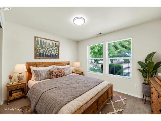 87607 HALCYON Dr, Veneta, OR 97487