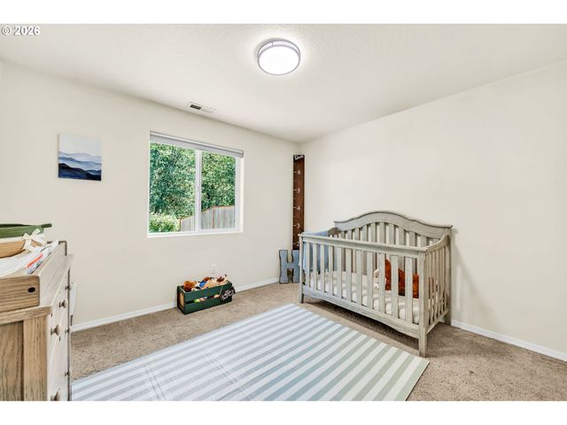 87607 HALCYON Dr, Veneta, OR 97487