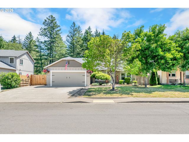 87607 HALCYON Dr, Veneta, OR 97487