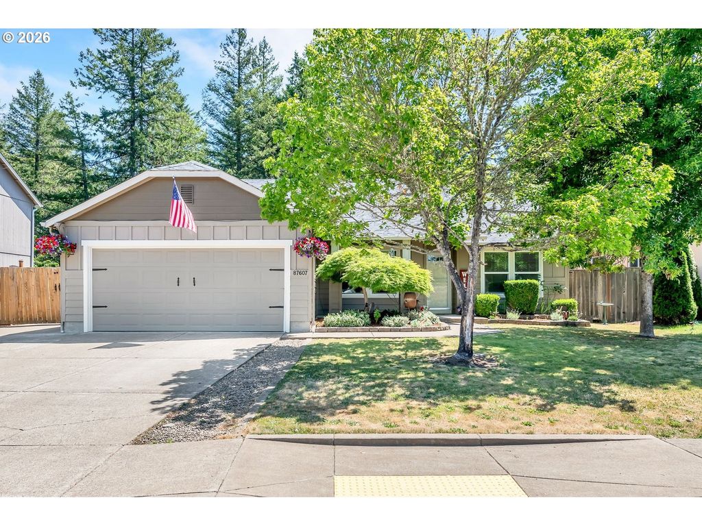 87607 HALCYON Dr, Veneta, OR 97487