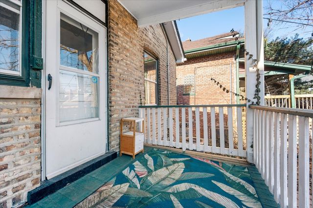 1010 S OAK PARK Avenue, Oak Park, IL 60304