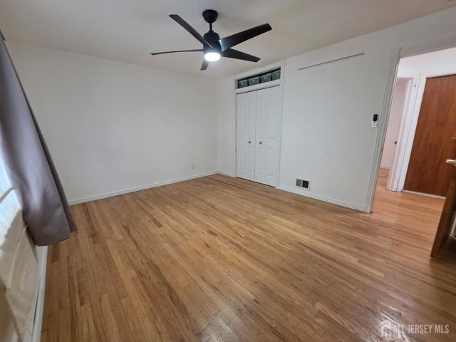24 Louis Street, Sayreville, NJ 08859