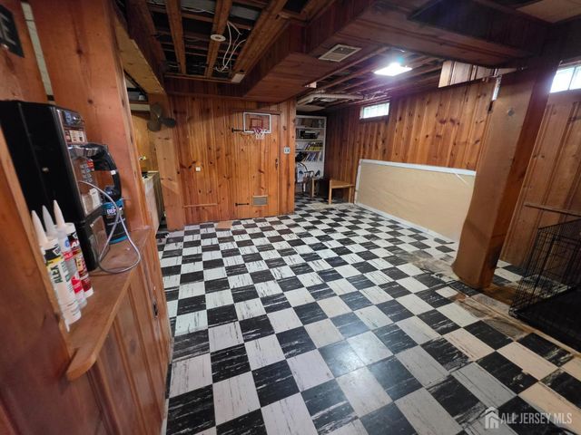 24 Louis Street, Sayreville, NJ 08859