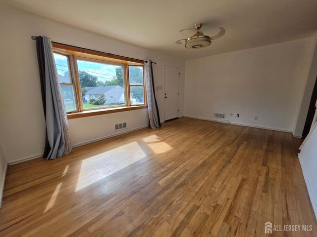 24 Louis Street, Sayreville, NJ 08859