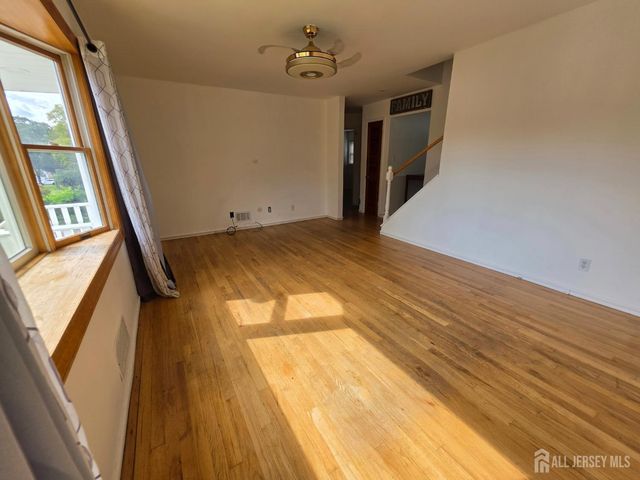 24 Louis Street, Sayreville, NJ 08859