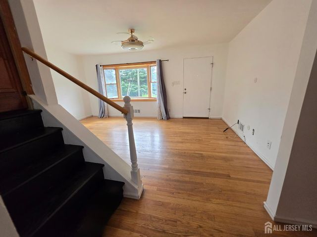 24 Louis Street, Sayreville, NJ 08859
