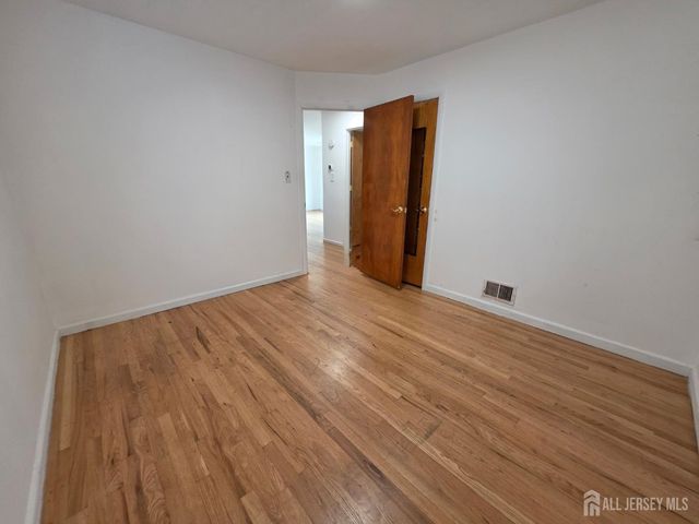 24 Louis Street, Sayreville, NJ 08859
