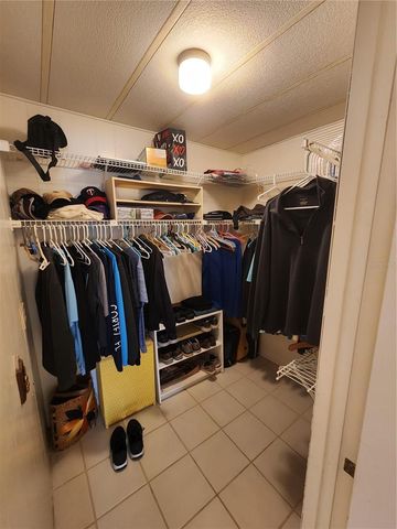 808 53RD AVENUE E 301, Bradenton, FL 34203