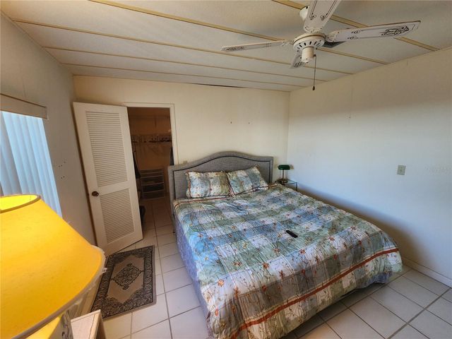 808 53RD AVENUE E 301, Bradenton, FL 34203